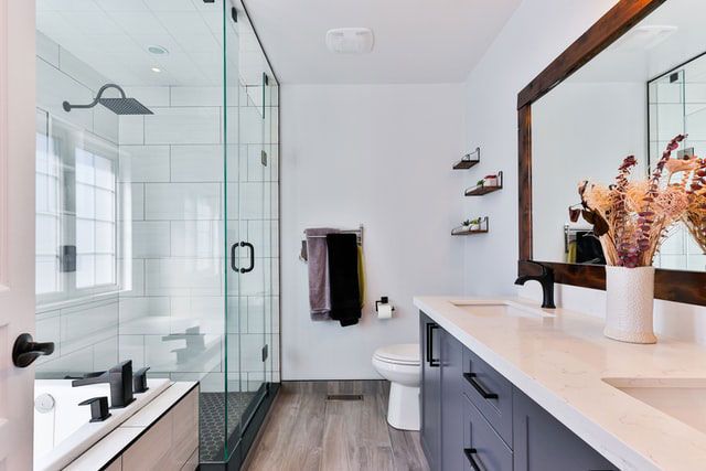 Bathroom remodeling in Tucson, AZ